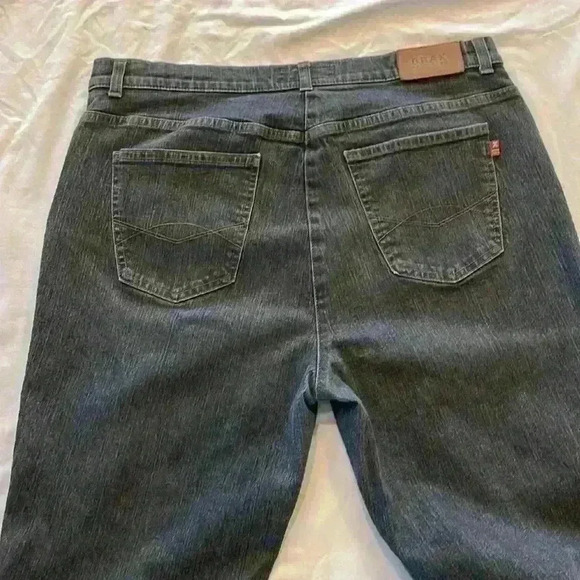 Brax Feel Good women’s dark wash boot cut jeans size 16 regular - Picture 2 of 11